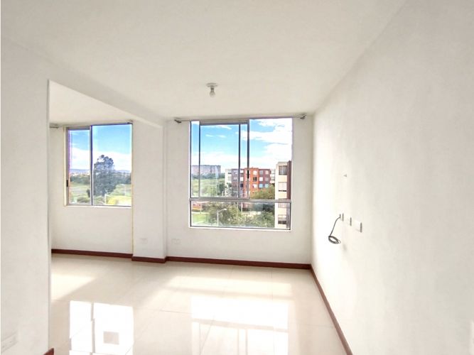 Apartaestudio en venta en Engativá, Bogotá, 39 m² · foto 6 de 24