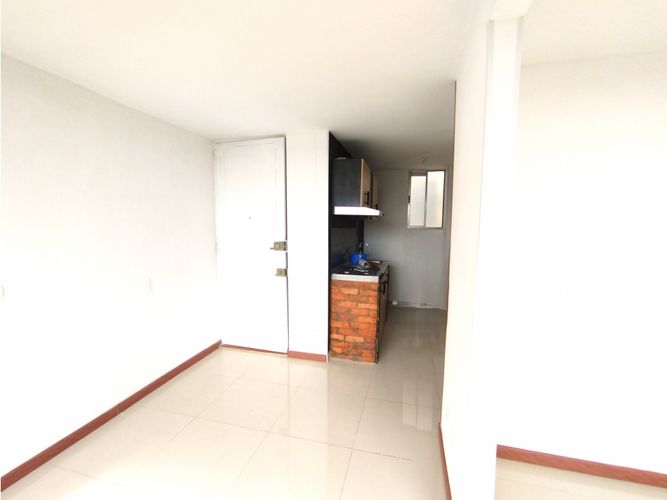 Apartaestudio en venta en Engativá, Bogotá, 39 m² · foto 7 de 24