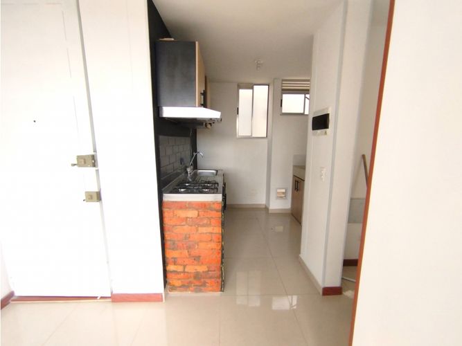 Apartaestudio en venta en Engativá, Bogotá, 39 m² · foto 9 de 24