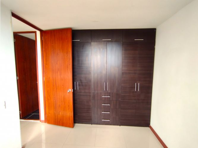 Apartaestudio en venta en Engativá, Bogotá, 39 m² · foto 18 de 24