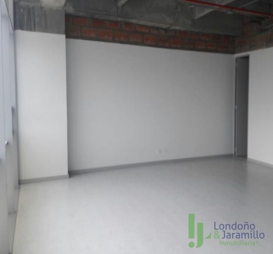 Oficina en venta en Primavera, Envigado, 74 m² · foto 7 de 9