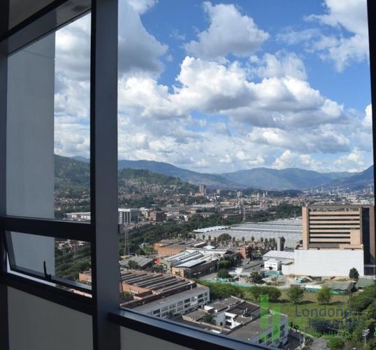 Oficina en venta en Primavera, Envigado, 74 m² · foto 8 de 9