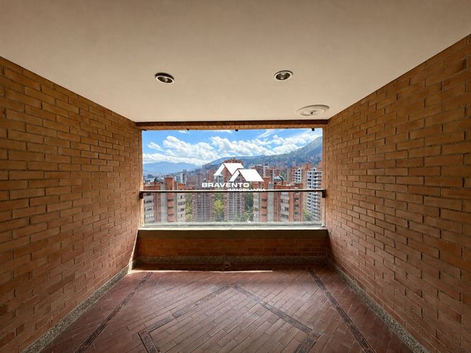 Apartamento de 3 alcobas en arriendo en Los Balsos, Medellín, 230 m² · foto 17 de 23