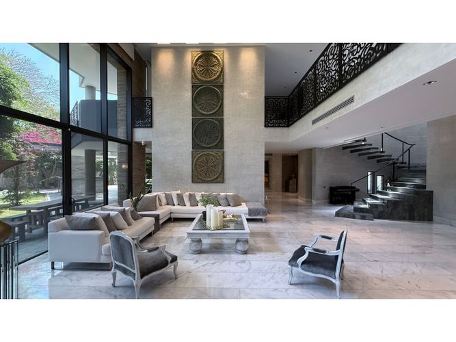 Casa de 4 alcobas en venta en Lagos Del Caujaral, Atlántico, 900 m² · foto 3 de 14