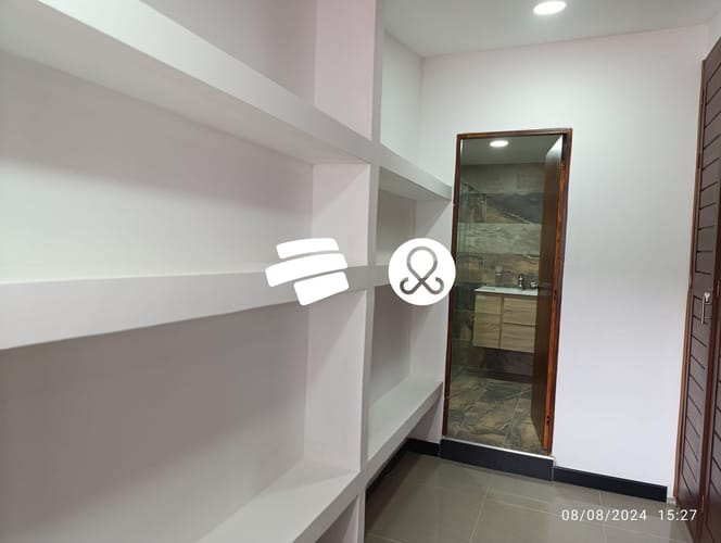Casa de 4 alcobas en venta en Alhambra, Bogotá, 189 m² · foto 9 de 24