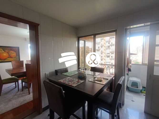 Apartamento de 3 alcobas en venta en La Calleja, Bogotá, 244 m² · foto 11 de 24