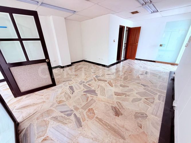 Oficina en arriendo en Versalles, Cali, 47 m² · foto 3 de 7
