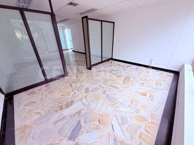 Oficina en arriendo en Versalles, Cali, 47 m² · foto 4 de 7