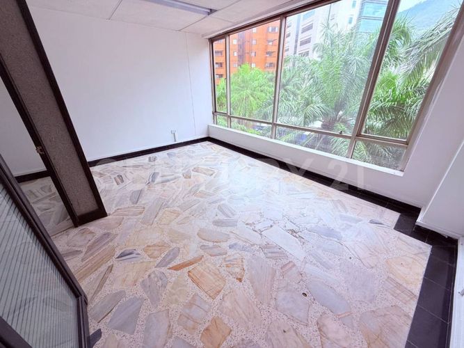Oficina en arriendo en Versalles, Cali, 47 m² · foto 5 de 7