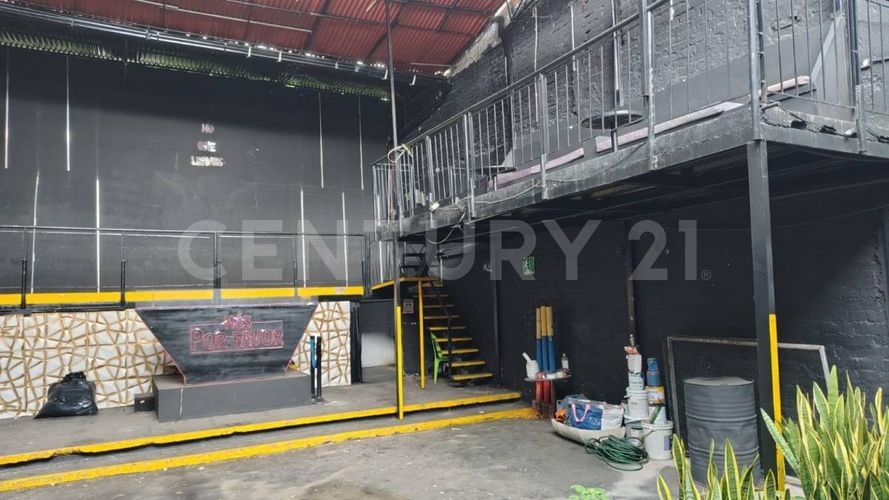 Local en arriendo en San Vicente, Cali, 260 m² · foto 2 de 4