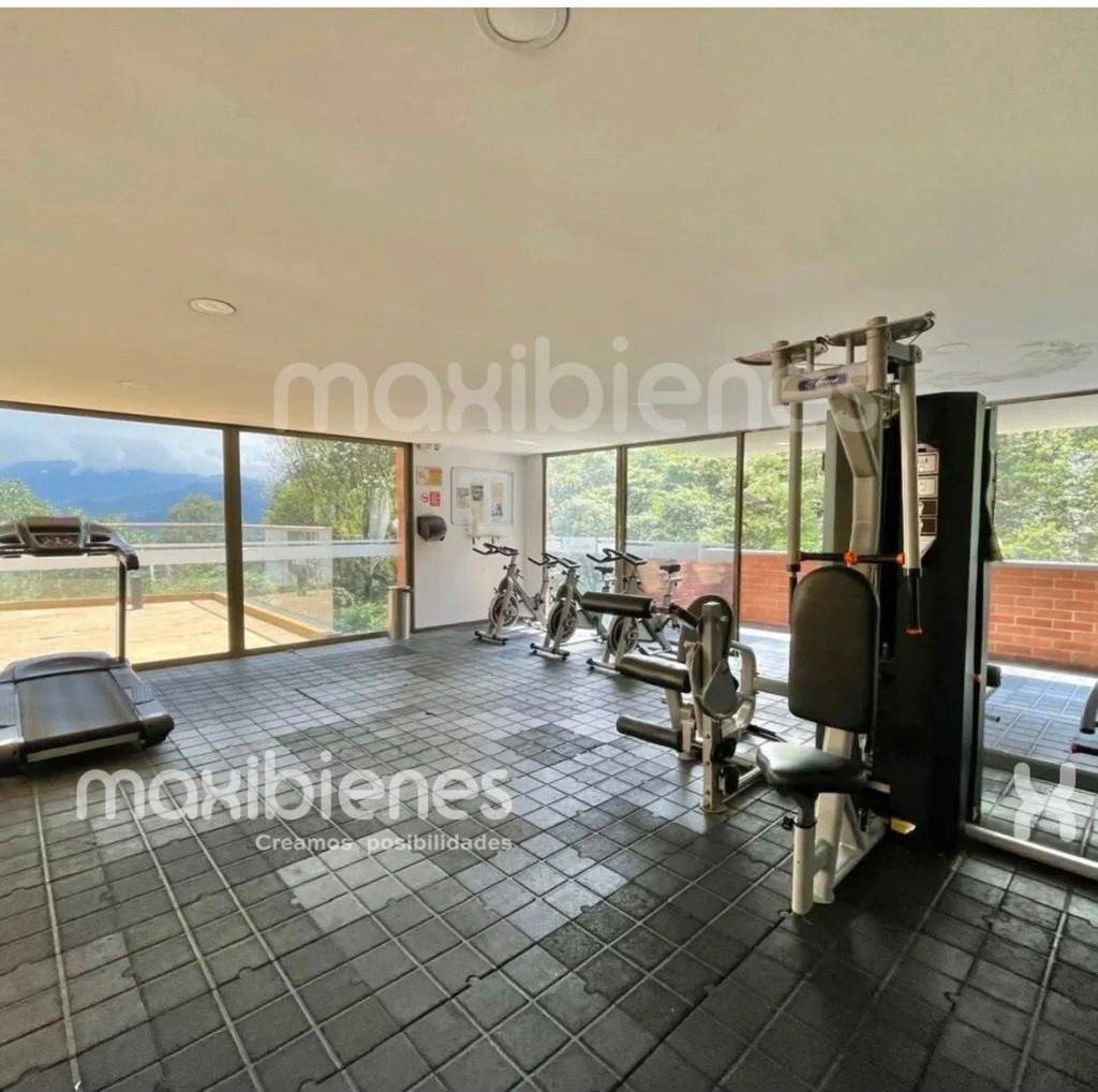 Apartamento en arriendo en El Poblado, Medellín · foto 4 de 11