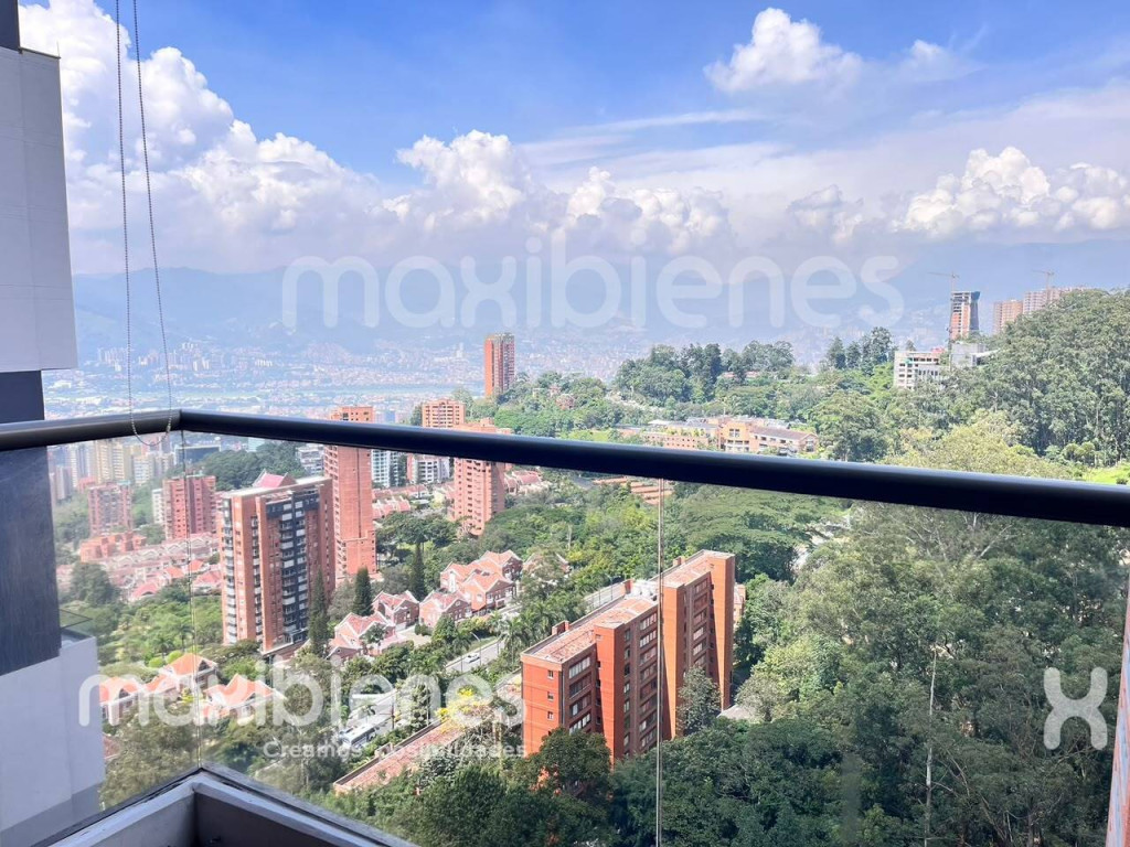 Apartamento en arriendo en El Poblado, Medellín · foto 7 de 11
