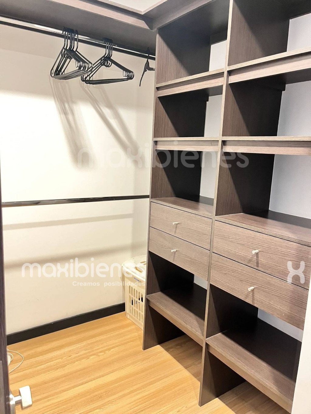 Apartamento en arriendo en El Poblado, Medellín · foto 10 de 11