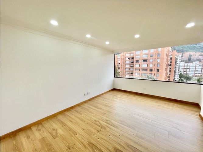 Apartamento en venta en Santa Barbara, Bogotá · foto 9 de 23
