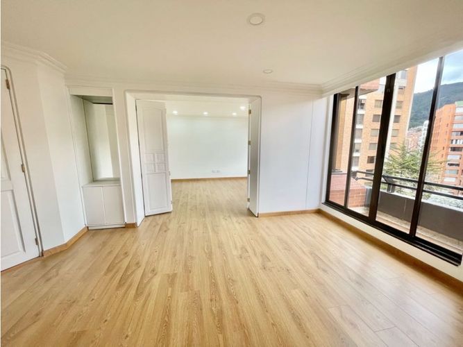 Apartamento en venta en Santa Barbara, Bogotá · foto 11 de 23