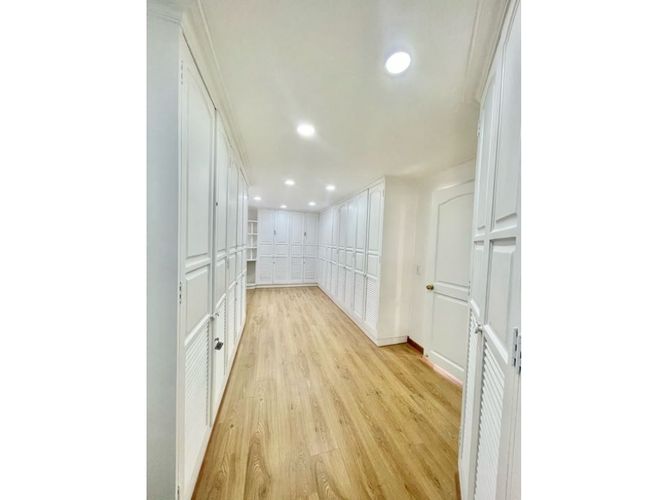 Apartamento en venta en Santa Barbara, Bogotá · foto 16 de 23