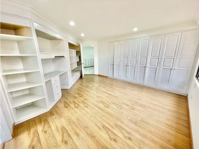 Apartamento en venta en Santa Barbara, Bogotá · foto 20 de 23