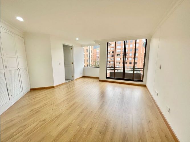 Apartamento en venta en Santa Barbara, Bogotá · foto 22 de 23