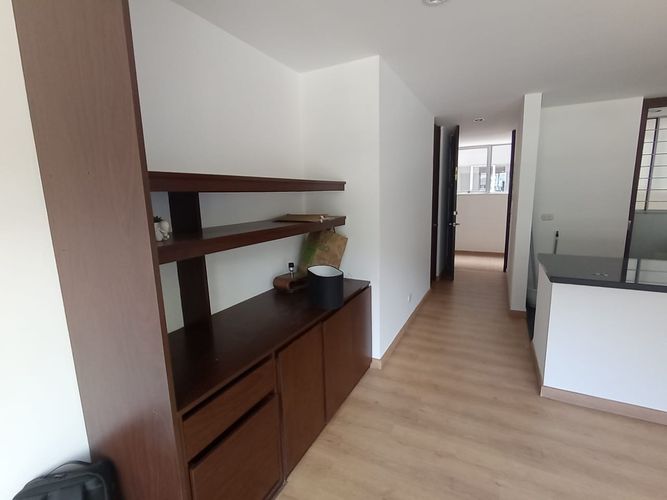 Apartaestudio en venta en Los Rosales, Bogotá, 60 m² · foto 12 de 24