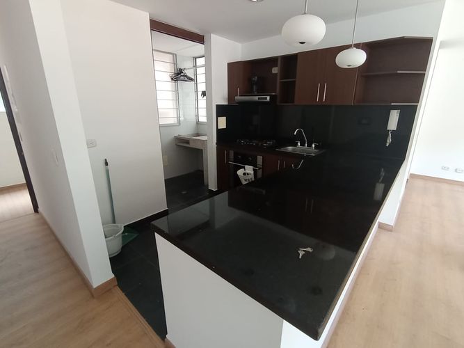 Apartaestudio en venta en Los Rosales, Bogotá, 60 m² · foto 7 de 24