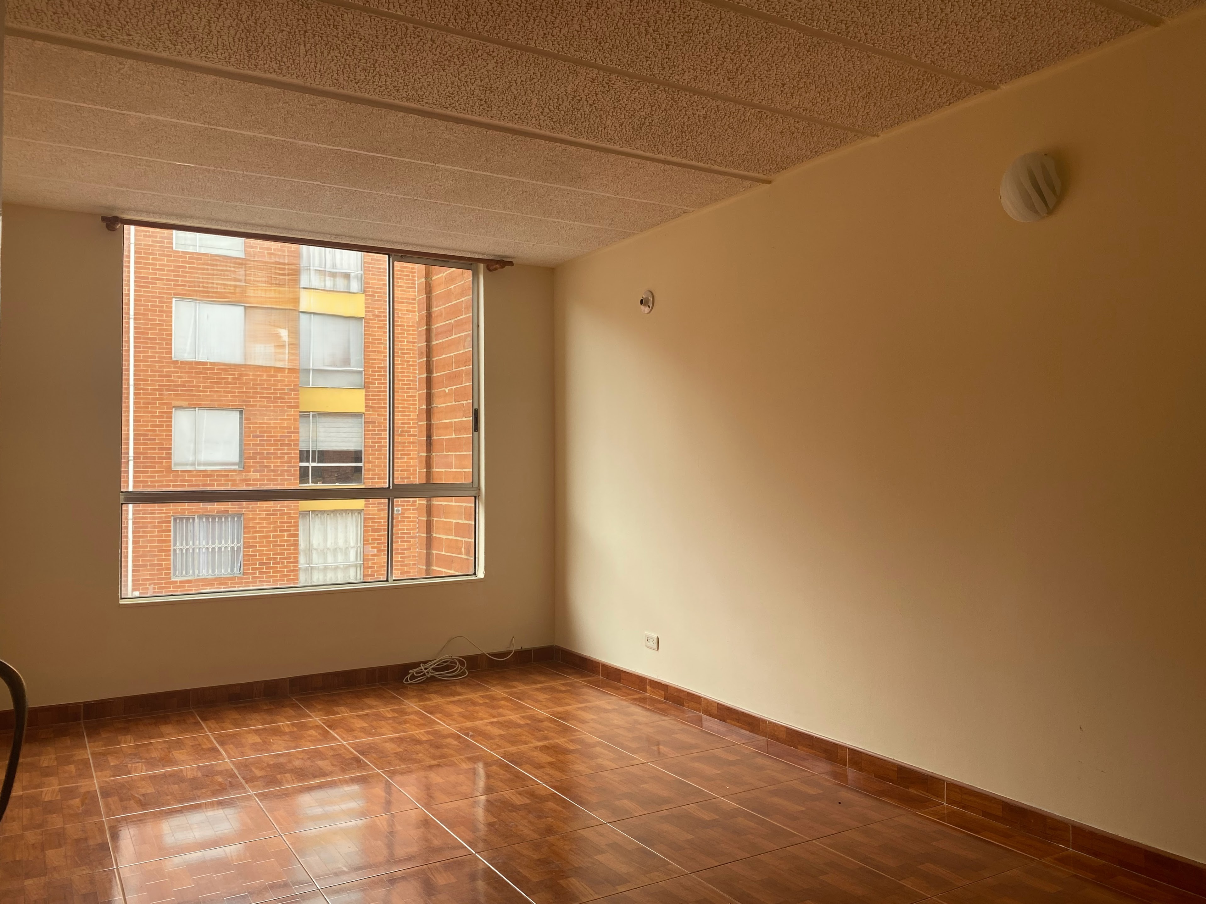 Apartamento en venta en Engativá, Bogotá · foto 2 de 24