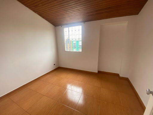 Casa en venta en Villas De Granada, Bogotá · foto 15 de 24