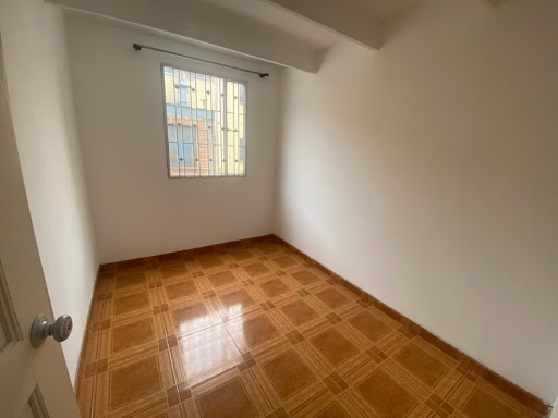 Casa en venta en Villas De Granada, Bogotá · foto 16 de 24