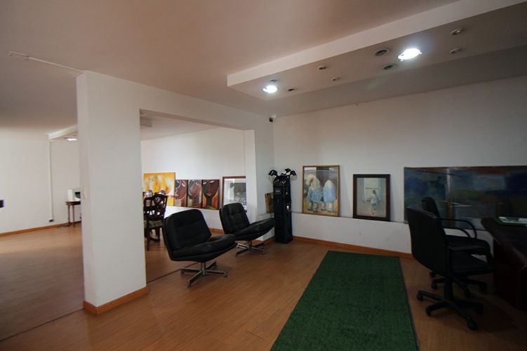 Edificio en venta en Conquistadores, Medellín, 696 m² · foto 5 de 11