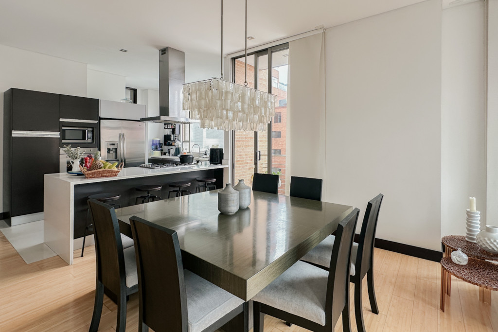 Apartamento en venta en Los Rosales, Bogotá · foto 6 de 24