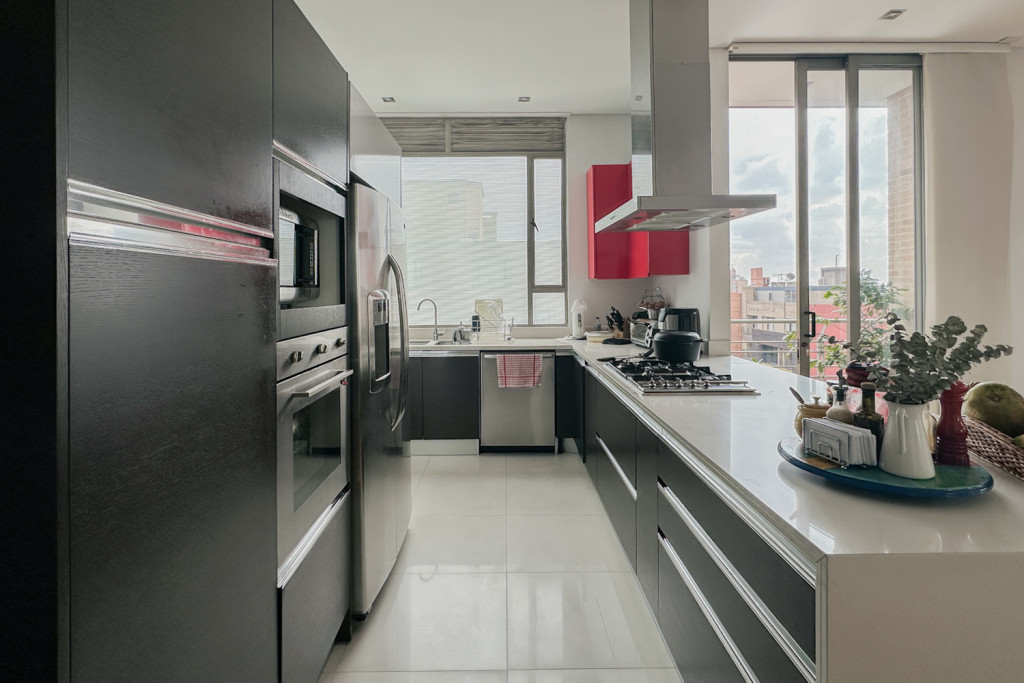 Apartamento en venta en Los Rosales, Bogotá · foto 7 de 24
