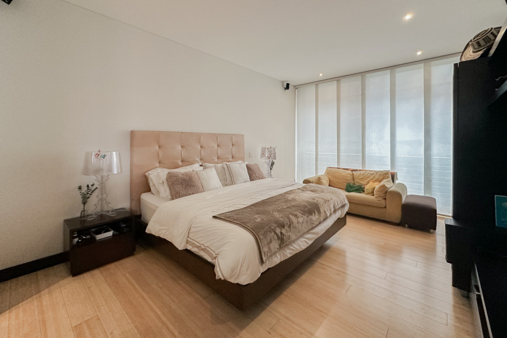 Apartamento en venta en Los Rosales, Bogotá · foto 13 de 24