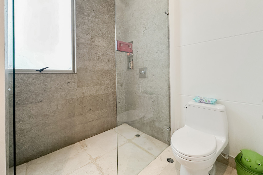 Apartamento en venta en Los Rosales, Bogotá · foto 18 de 24