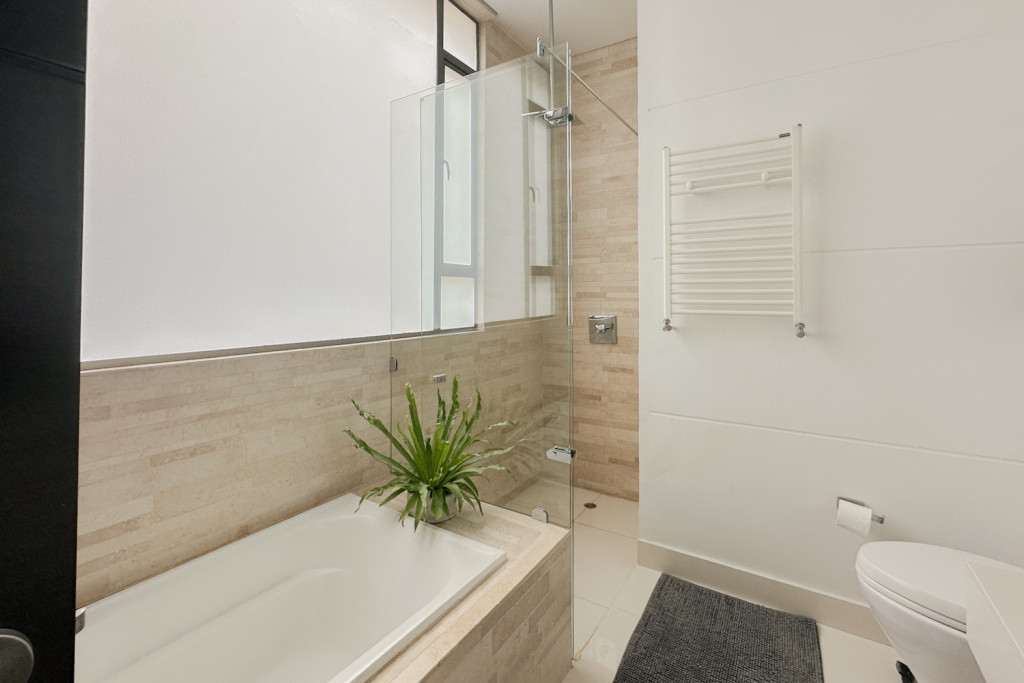 Apartamento en venta en Los Rosales, Bogotá · foto 21 de 24