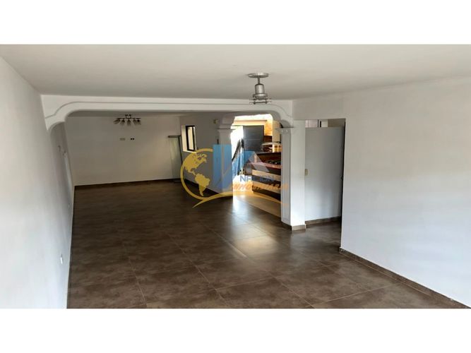 Casa de 5 alcobas en venta en Divino Niño, Piedecuesta, 120 m² · foto 3 de 18