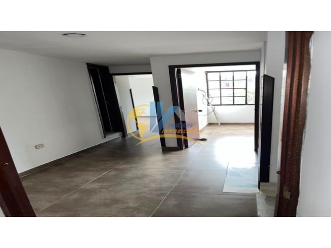Casa de 5 alcobas en venta en Divino Niño, Piedecuesta, 120 m² · foto 6 de 18