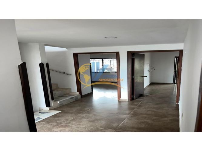 Casa de 5 alcobas en venta en Divino Niño, Piedecuesta, 120 m² · foto 7 de 18