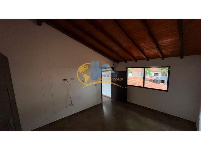 Casa de 5 alcobas en venta en Divino Niño, Piedecuesta, 120 m² · foto 16 de 18