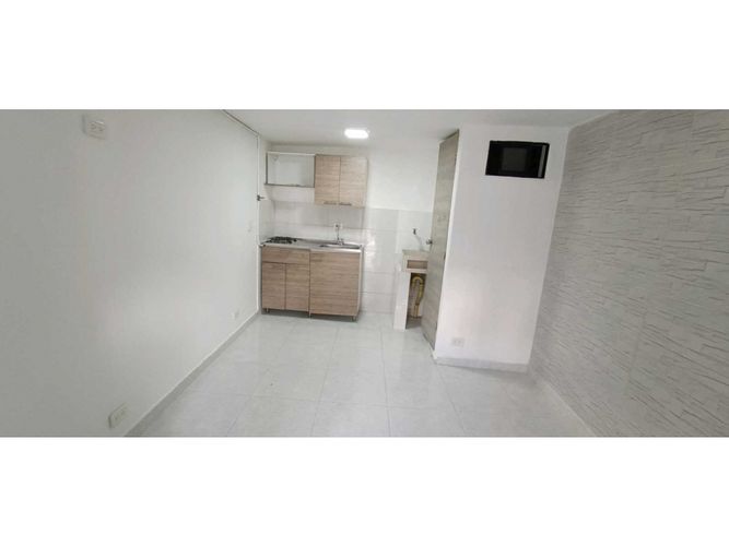 Apartaestudio en venta en Campo Valdes No.1, Medellín, 30 m² · foto 5 de 8