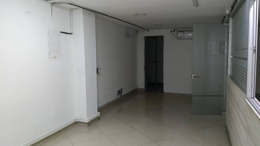 Oficina en arriendo en Suramericana, Medellín, 250 m² · foto 22 de 24