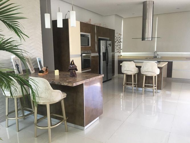 Casa de 5 alcobas en venta en Villa Campestre, Barranquilla, 439 m² · foto 10 de 16