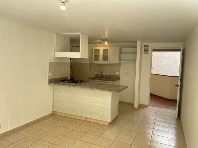 Apartamento de 2 alcobas en venta en Belen Alameda, Medellín, 50 m² · foto 2 de 13