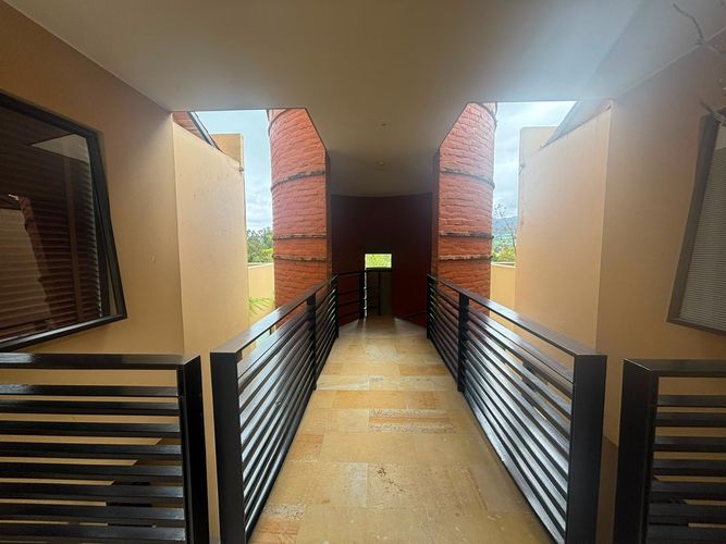 Casa de 3 alcobas en venta en Pradera De Potosi, La Calera, 320 m² · foto 2 de 17