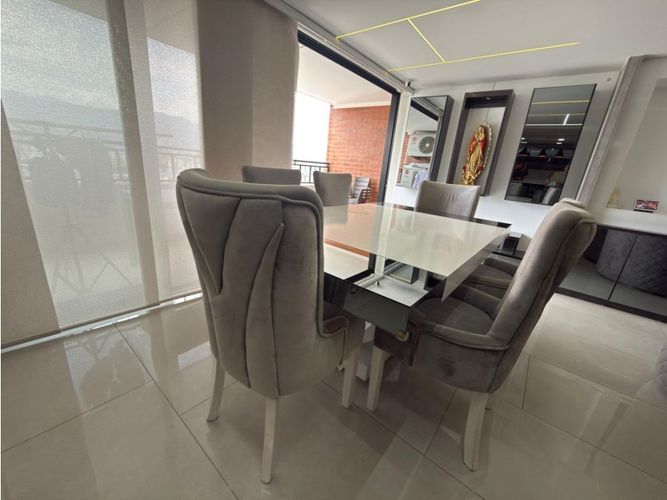 Apartamento de 3 alcobas en venta en El Limonar, Cali, 175 m² · foto 4 de 22