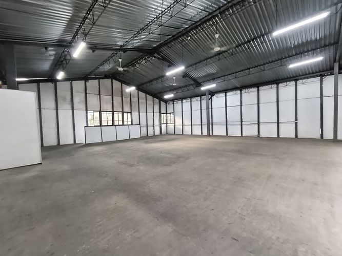Bodega en arriendo en San Diego, Medellín, 200 m² · foto 5 de 8