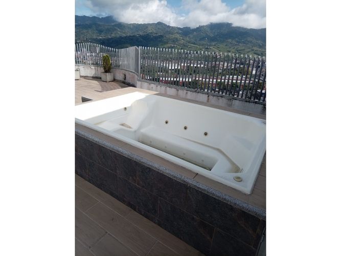 Apartamento en venta en Cr. Coomes, Dosquebradas · foto 18 de 23