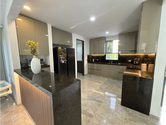 Casa de 3 alcobas en venta en La Morada, Jamundí, 285 m² · foto 4 de 24