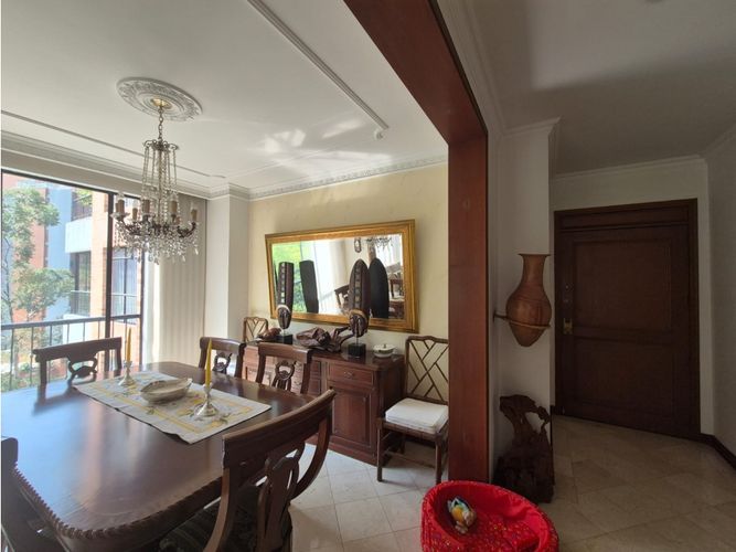Apartamento de 3 alcobas en venta en Aguacatal, Cali, 168 m² · foto 2 de 21