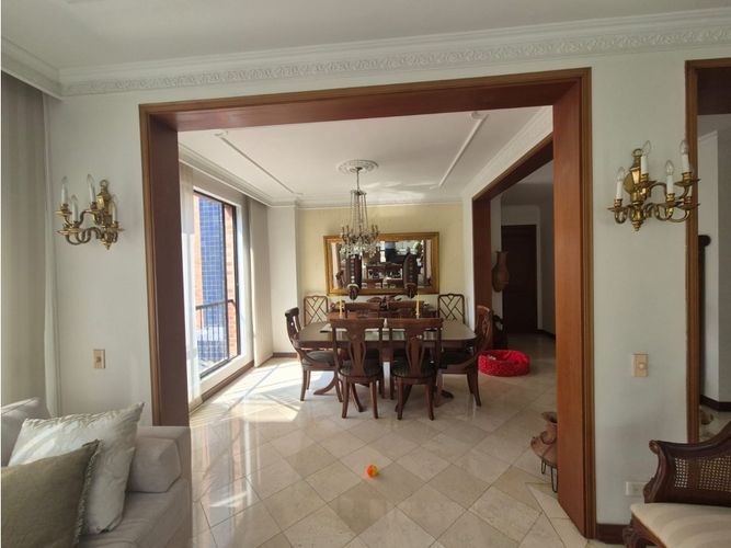 Apartamento de 3 alcobas en venta en Aguacatal, Cali, 168 m² · foto 8 de 21