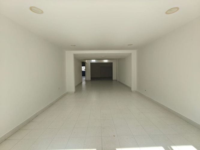 Local en arriendo en La Flora, Cali, 180 m² · foto 2 de 16