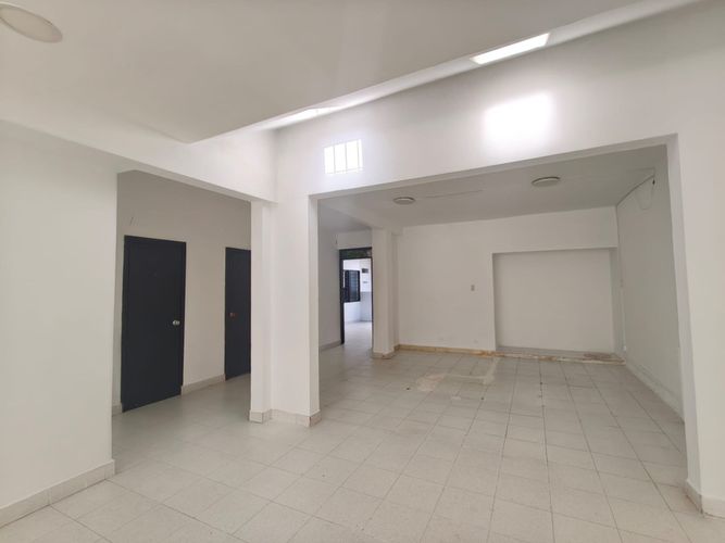 Local en arriendo en La Flora, Cali, 180 m² · foto 4 de 16